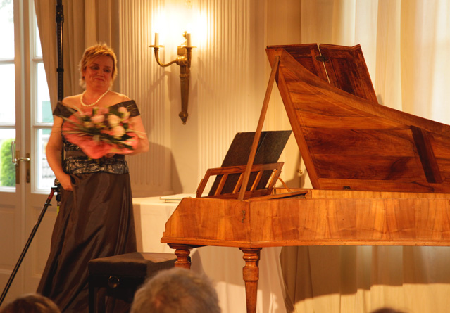 Christine Schornsheim am Tangentenflügel